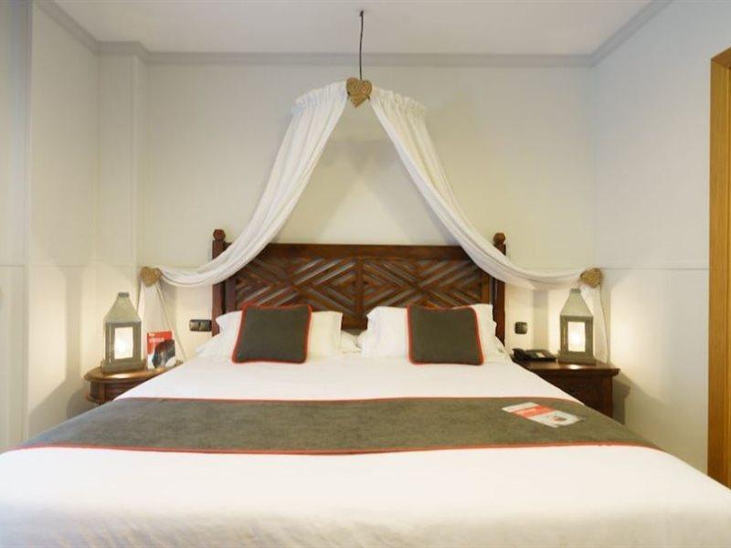 Hotel Boutique Reina Mora Granada Ngoại thất bức ảnh