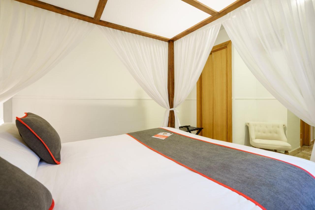 Hotel Boutique Reina Mora Granada Ngoại thất bức ảnh